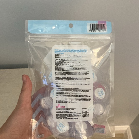 24 count compression face mask - Picture 2 of 2